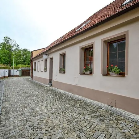 Ubytovani Pod Svetem-Rodinny Dum Trebon Exterior photo